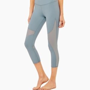 COPY - Alo Yoga coast Capri in blue haze